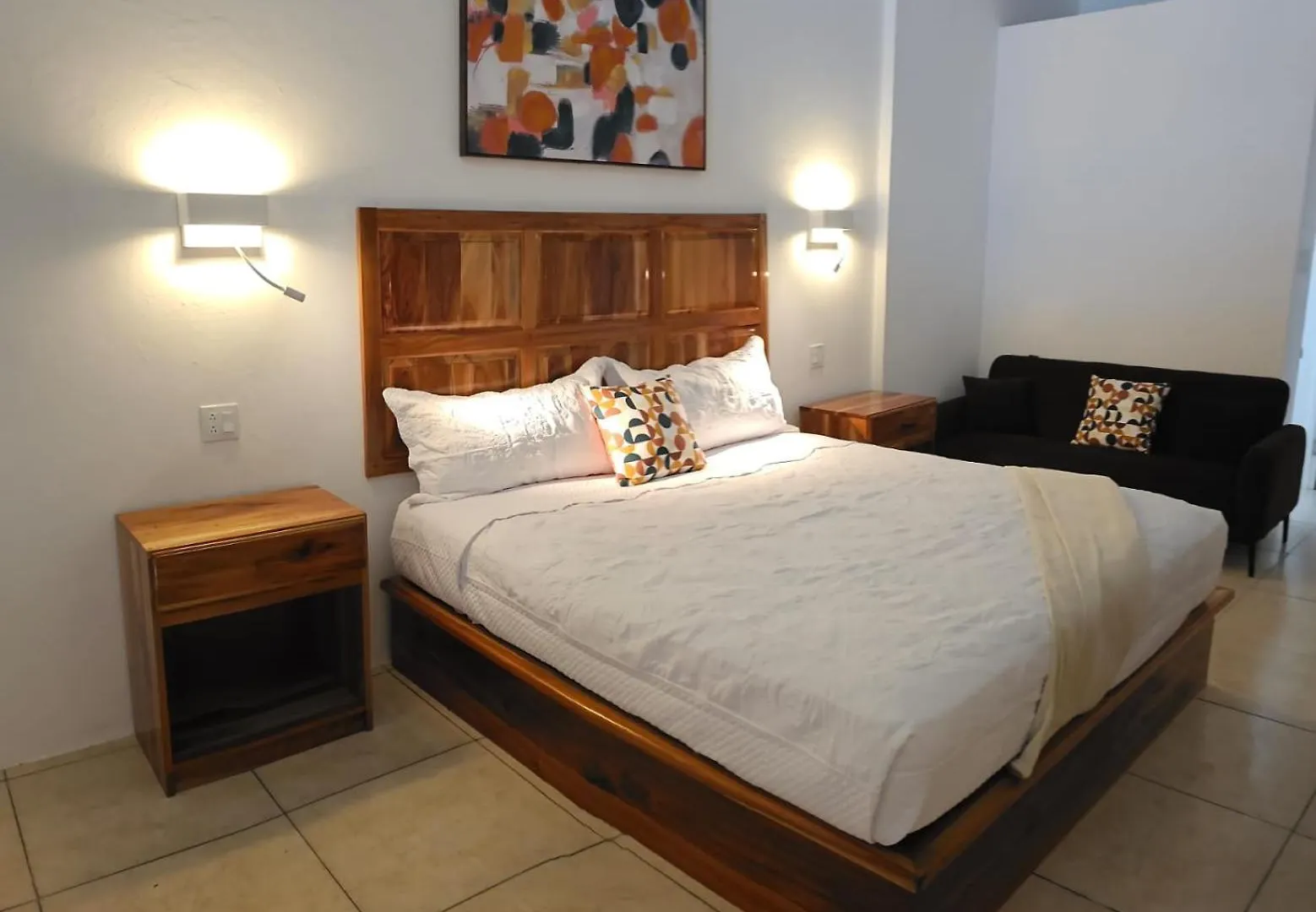 Merrils Deluxe At Veraclub نيغريل